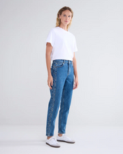 Load image into Gallery viewer, Summum Mom Fit Jeans