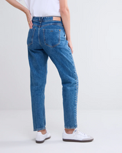 Load image into Gallery viewer, Summum Moms Fit Jeans